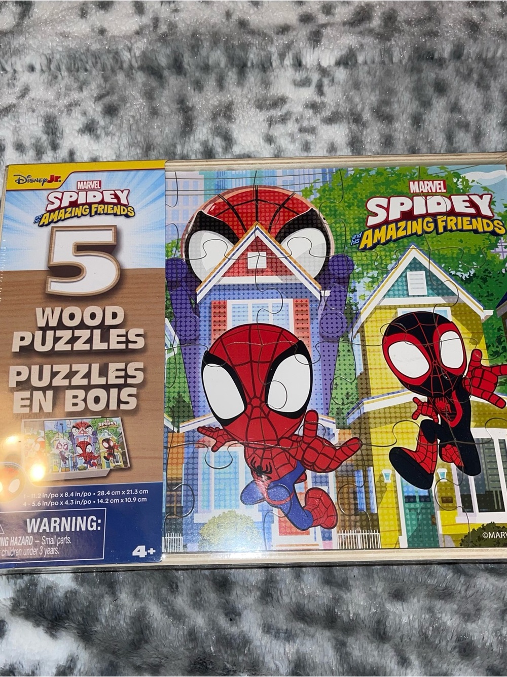 Spin master wood puzzle set